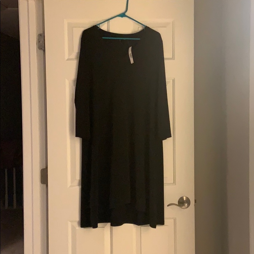 New directions black swing dress